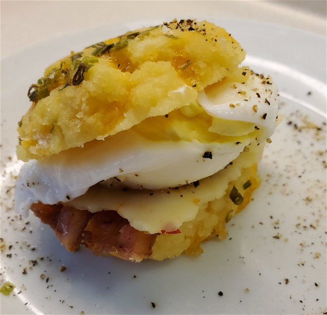 Image of Low Carb Mama's Cheesy Biscuits