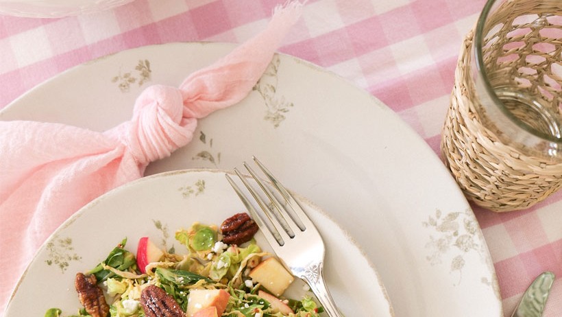 Shaved Brussel Sprout Salad with Apples, Goat Cheese & Candied Pecans – 360 Cookware