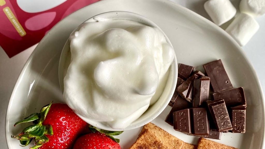 Image of Keto Marshmallow Fluff