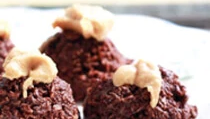 Image of Chocolate Macaroons Recipe