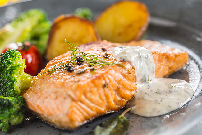 Image of Baked Alaskan Salmon With Dill Dijon Sauce 