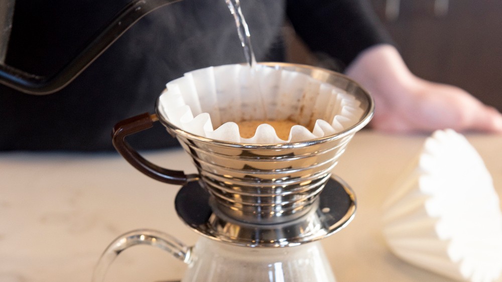 Image of Kalita Wave 185 Pour Over Guide for Beginners