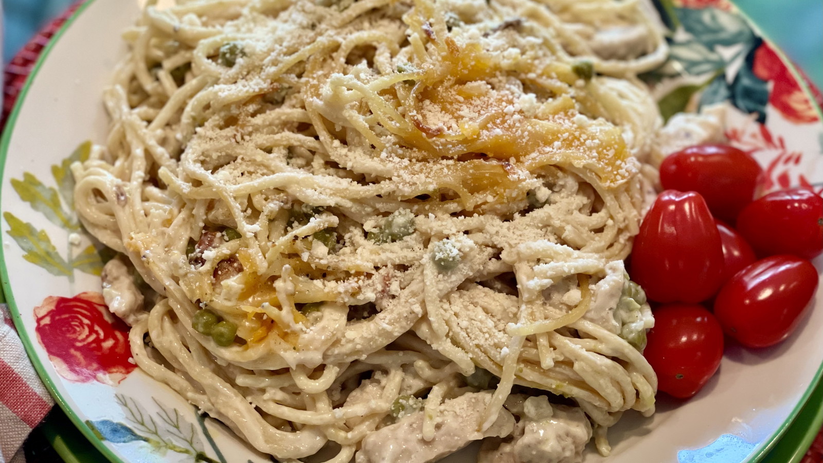 Image of Chicken & Mushroom Alfredo