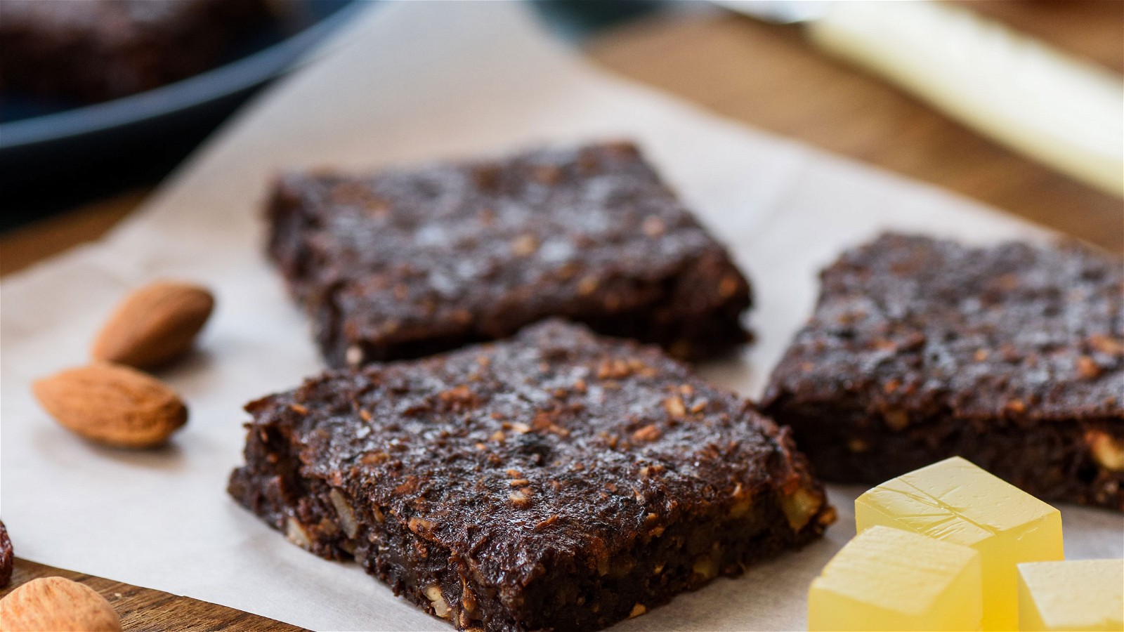 Image of VEGAN TROPICAL BROWNIE