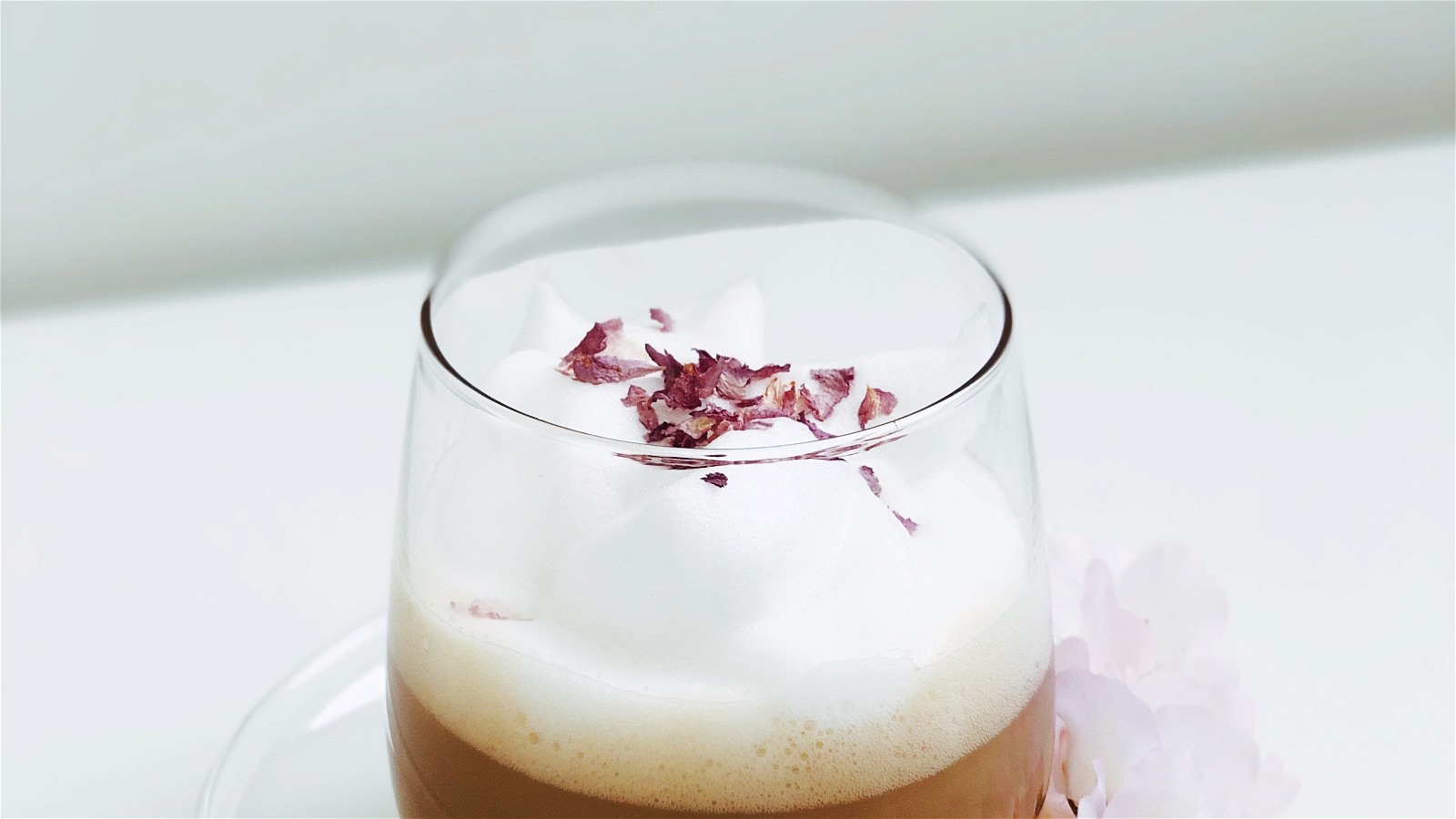 Image of Wabi Coffee Recipes: Cherry Blossom Latte
