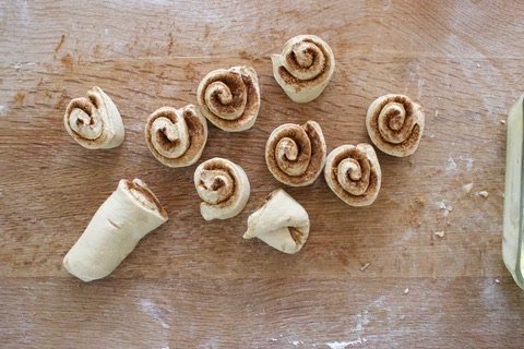 Best Cinnamon Buns Recipe – Baking Steel ®