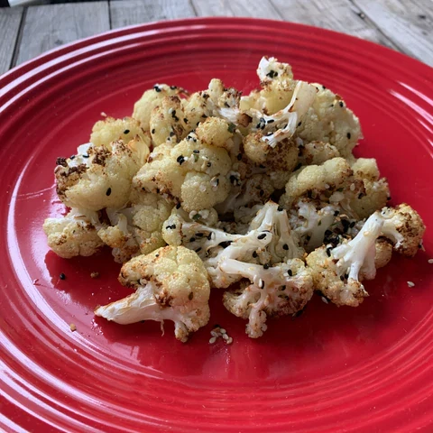 Image of Roasted with Stacey Hawkins Valencia Orange Oil and Toasted Sesame Ginger Seasoning  Ingr: ( 4 tsp Valencia Orange Oil & 1 tsp Toasted Sesame Ginger Seasoning) ﻿Counts: 1/2 C cauli = 1 green, 1 healthy fat & 2 condiments