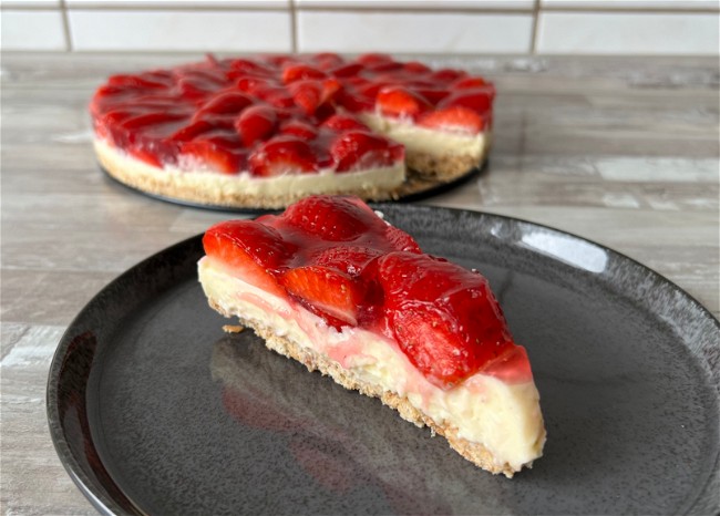 Image of No Bake Erdbeerkuchen