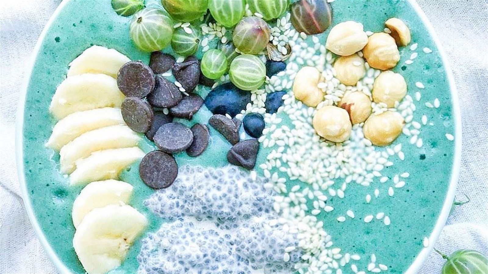 Image of SPIRULINA COCONUT SMOOTHIE RECIPE