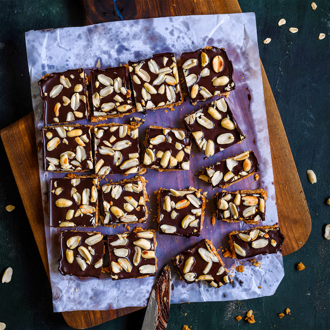 Image of No-Bake Chocolate Peanut Butter Oatmeal Squares