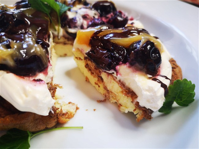 Image of 1 Yorkshire Pudding 4 Ways - Fruity Custard Tart