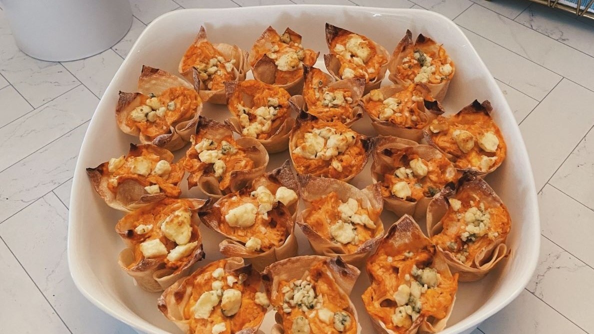 Image of Buffalo Chicken Wing Wonton Cups