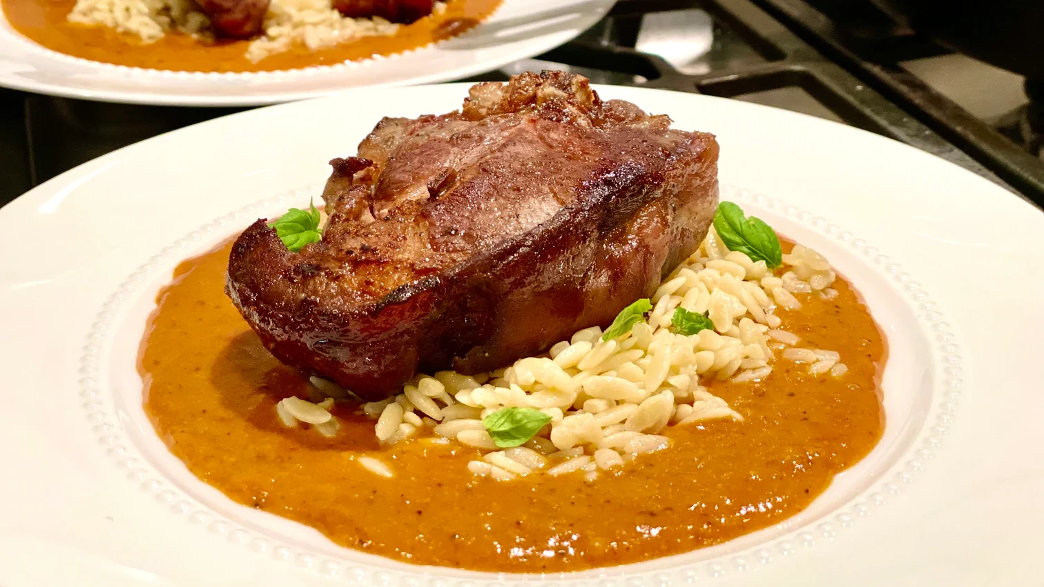 Image of Pan-Seared Lamb Chops with Spicekick® Curry Sauce 