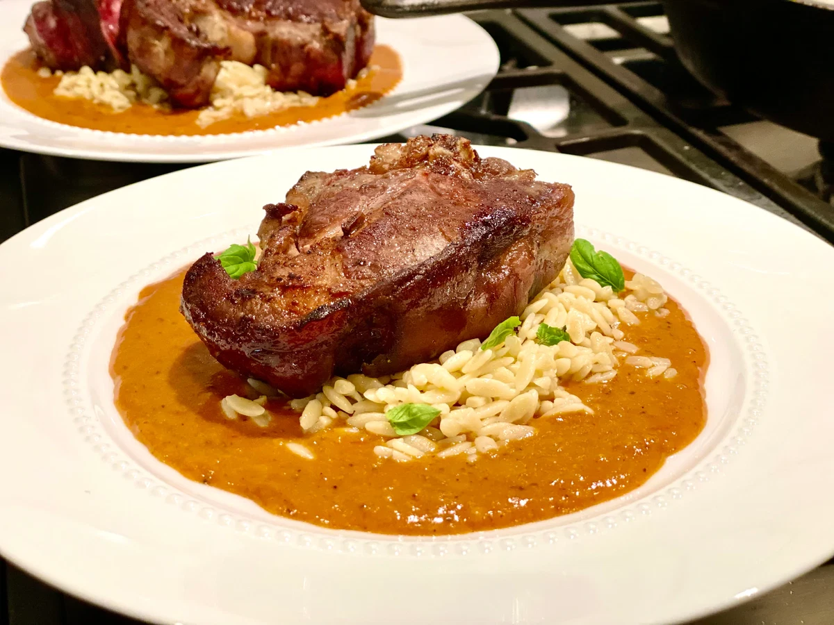 Pan-Seared Lamb Chops with Spicekick® Curry Sauce