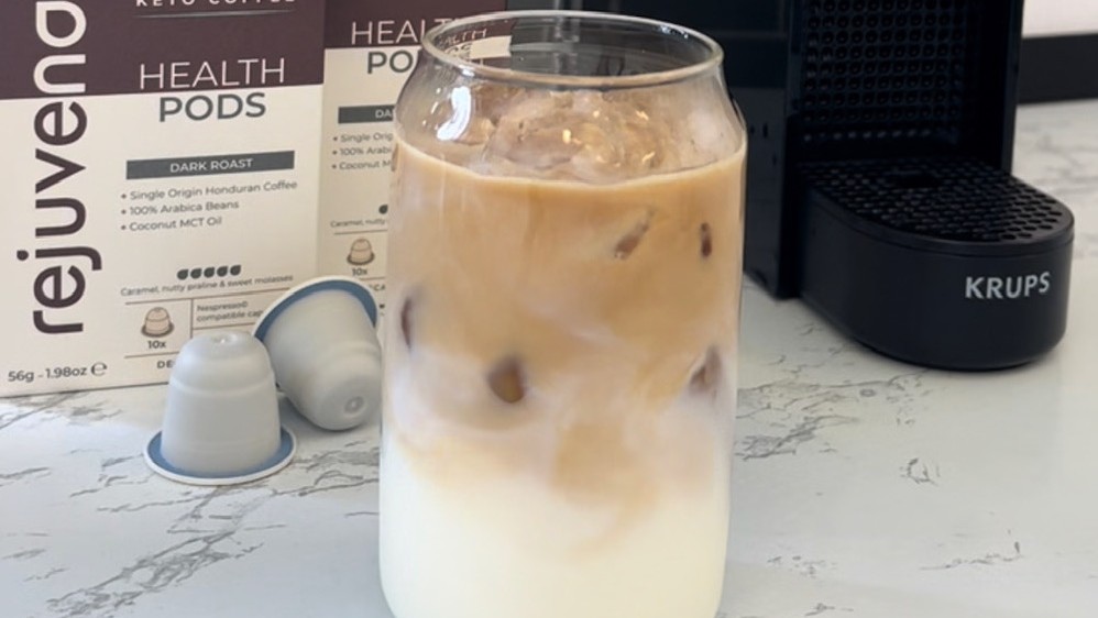 Imagen de la receta de café descafeinado helado de coco tropical