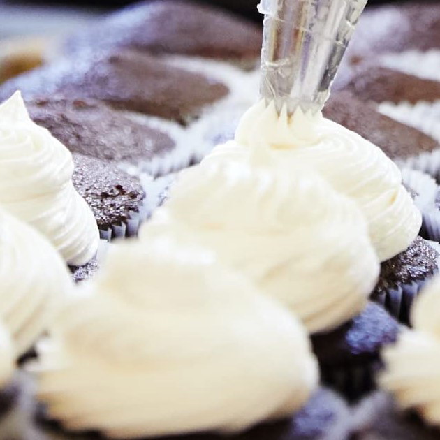 Vanilla Bean Seed Frosting
