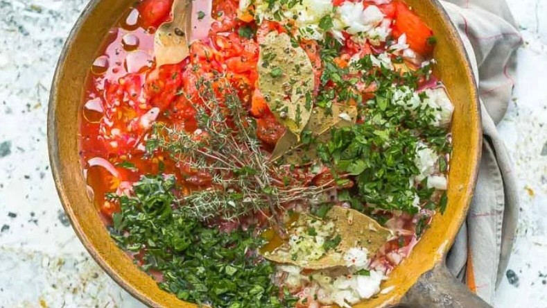 Image of HOMEMADE CONFIT TOMATO SAUCE