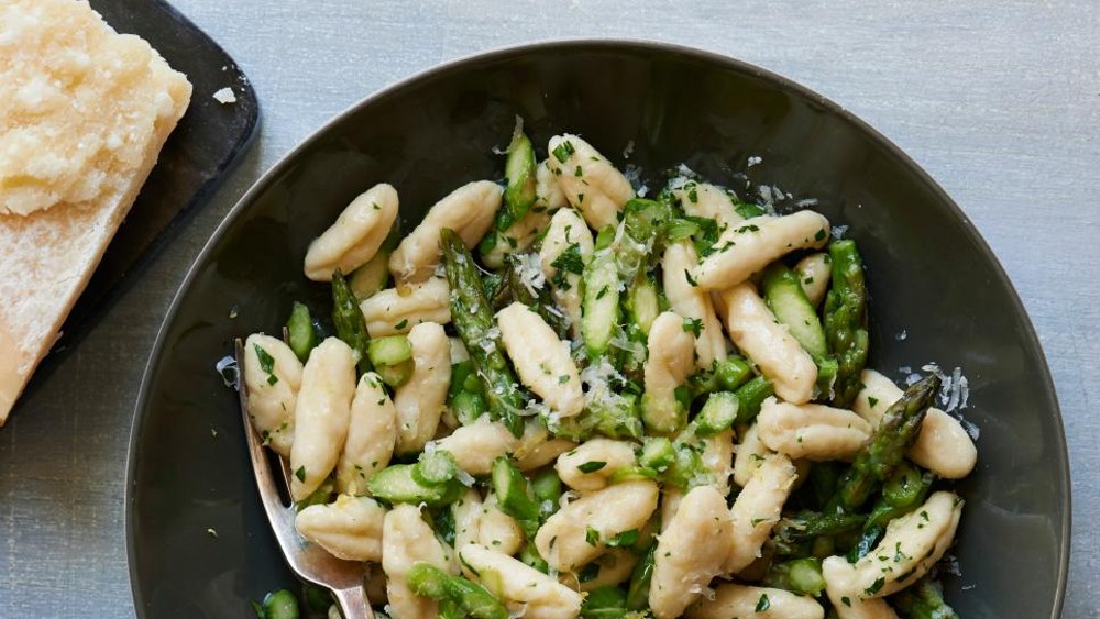 Image of New Season Asparagus, Guanciale and Spaetzle Pasta