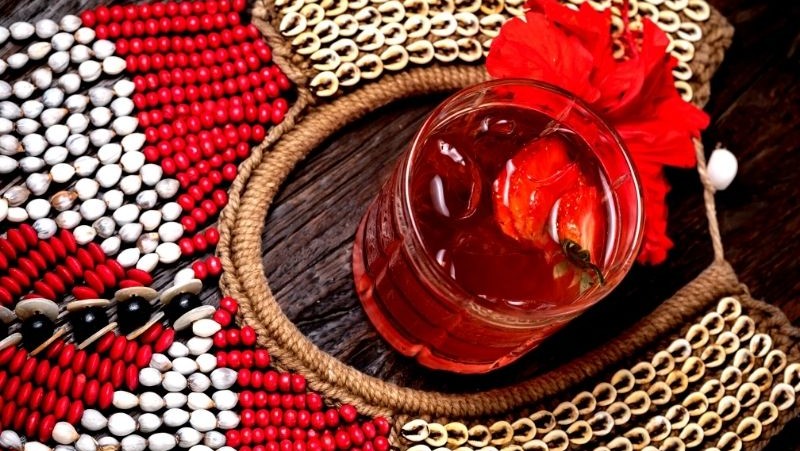 Image of Bourbon Strawberry Iced Tea
