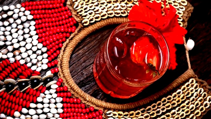 Image of Bourbon Strawberry Iced Tea