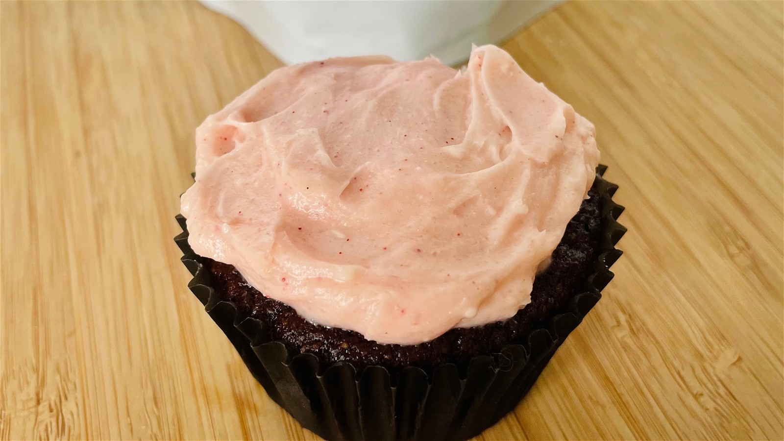 Image of Single-Serve Buttercream Frosting (Chocolate, Vanilla, Strawberry)