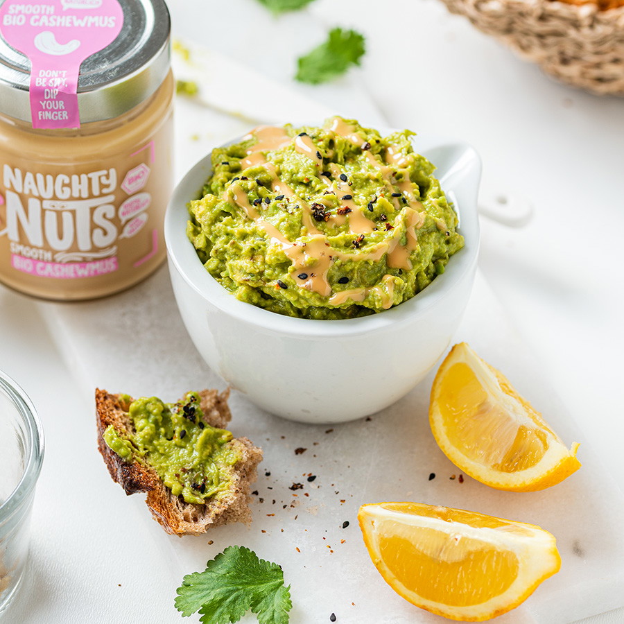 Cashew-Avocado Creme mit Cashewmus Smooth