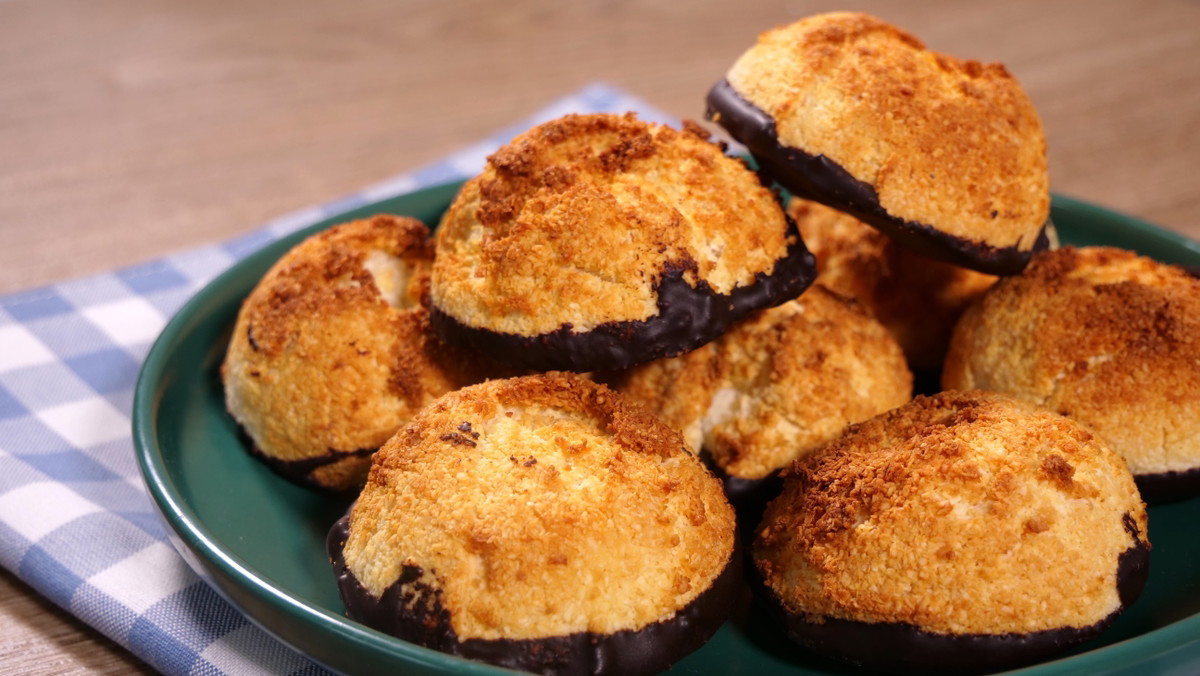 Air fryer Coconut Biscuit