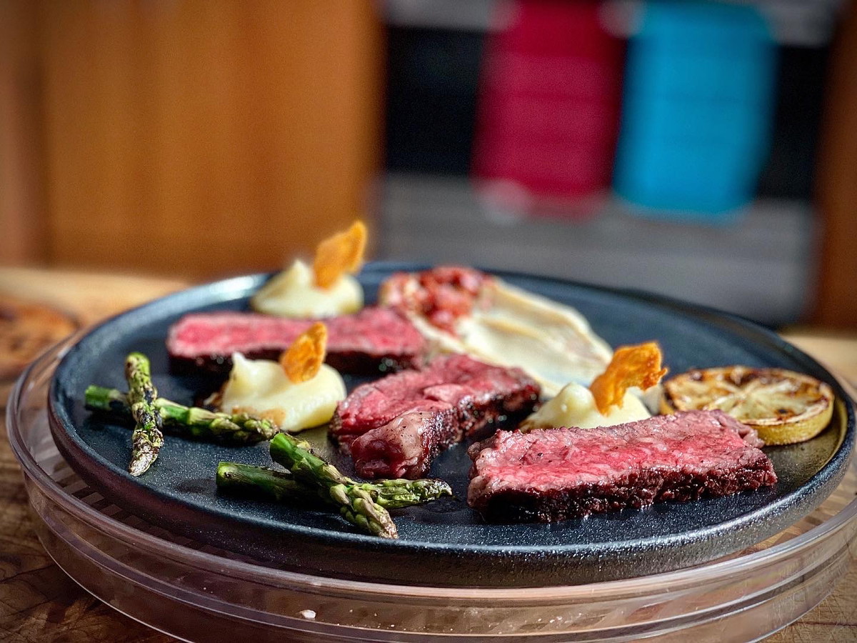 Béarnaise Sauce – world’s best steak sauce