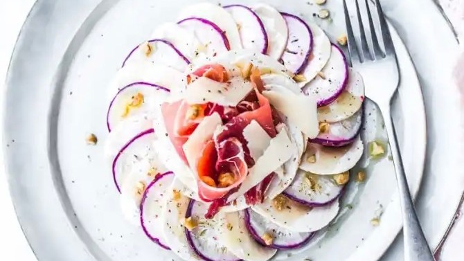 Image of SUMMER RADISH CARPACCIO