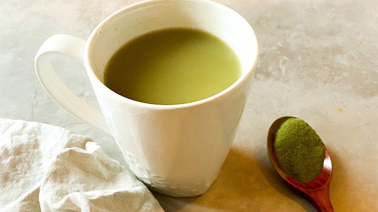 Image of Vanilla & Greens Matcha Latte Recipe
