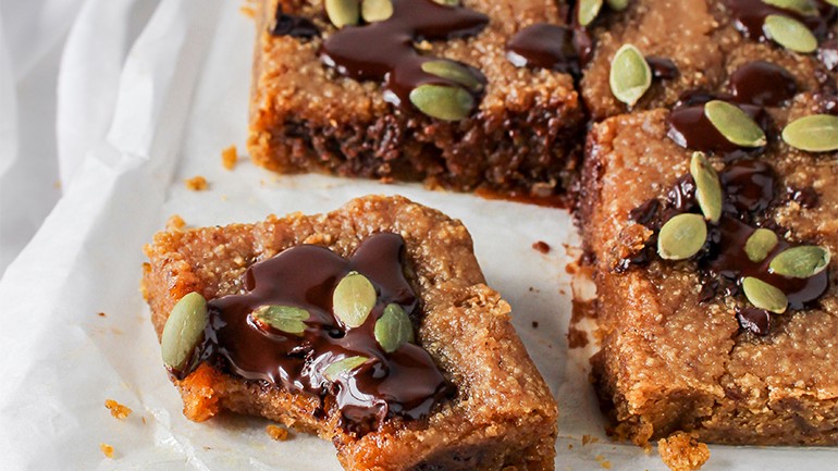 Image of Chocolate Chip Pumpkin Blondies Recipe