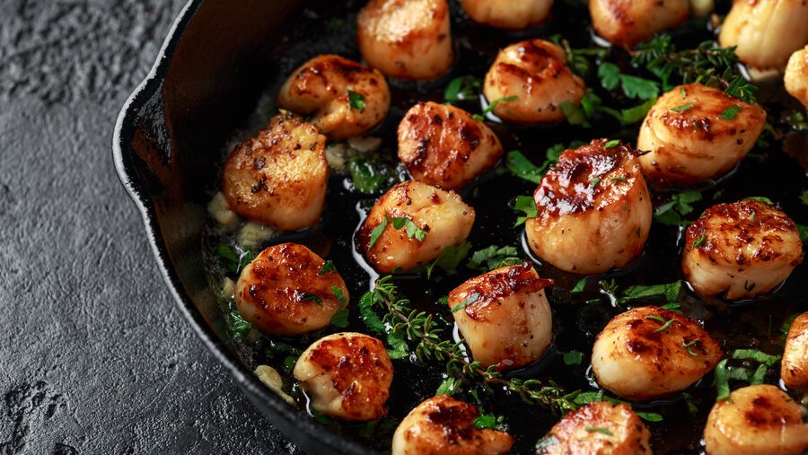 Image of Pan-fried Scallops with Lemon and Parsley
