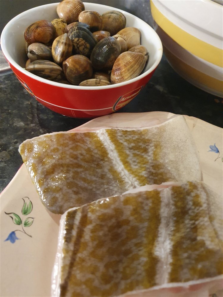 Image of Pat the cod dry with kitchen towel and season well...