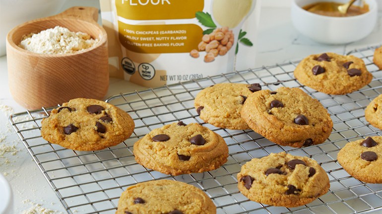 Image of Peanut Butter Chocolate Chip Cookies Recipe