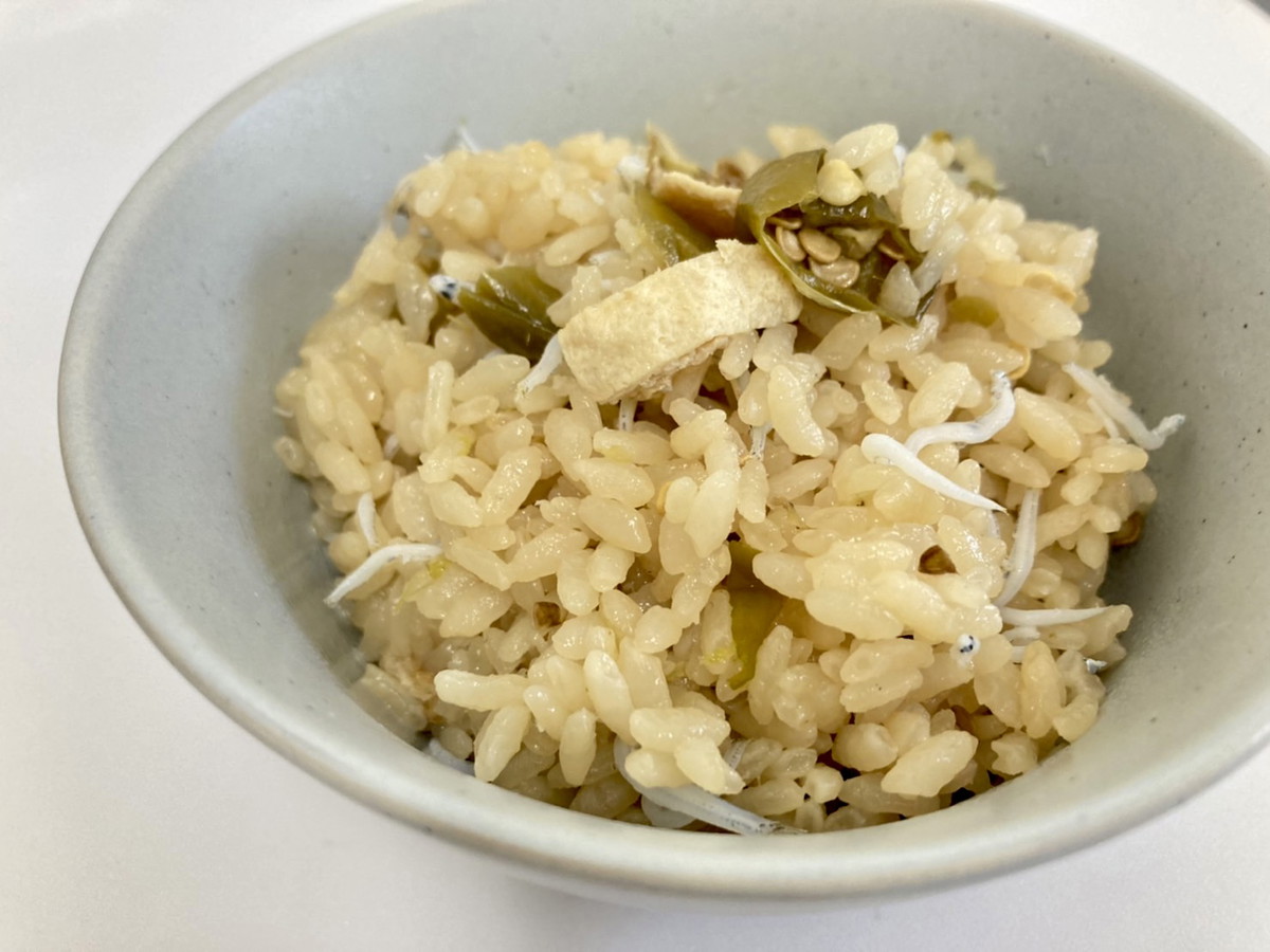 乾燥伏見唐辛子を使った京風炊き込みご飯
