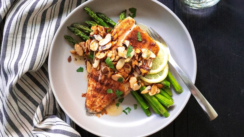 Fried Soft-Shell Crabs With Haricots Verts Amandine Recipe - The