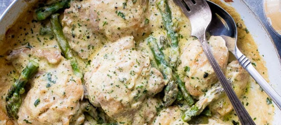 Creamy Skillet Chicken and Asparagus
