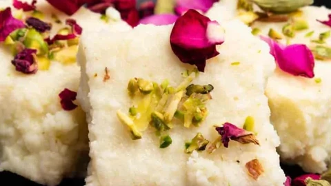 Image of COCONUT BARFI