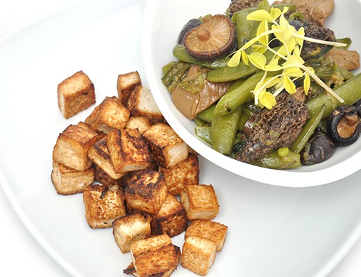 Image of Braised Tofu with Mushrooms and Sugar Snap Peas