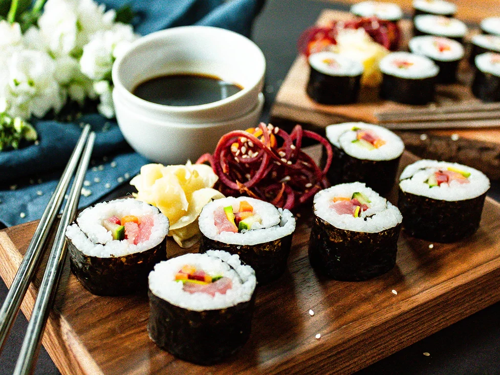 How To Make Tuna Sushi Rolls
