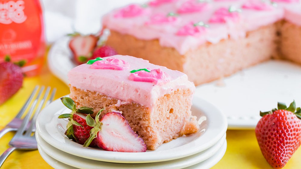 Image of Keto Strawberry Cake with Sugar Free Frosting