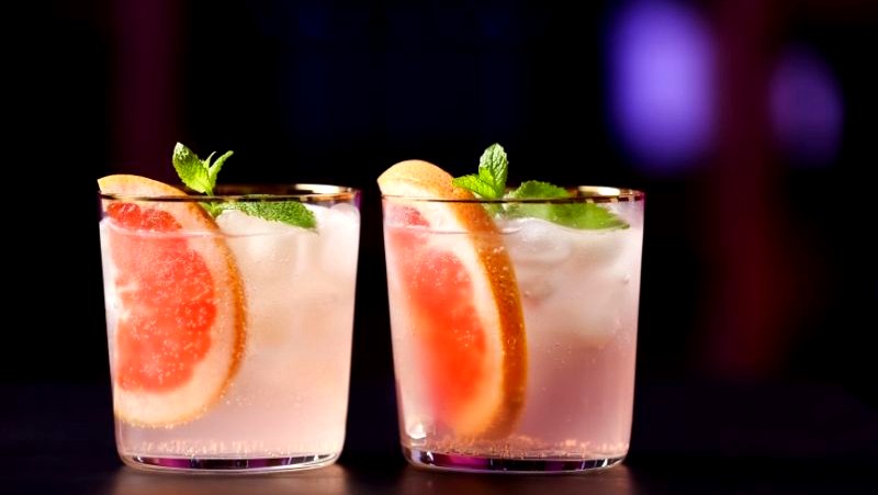 Image of Skinny Grapefruit Margarita