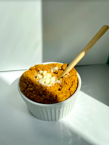 Image of Vegan Pumpkin & White Chocolate Baked Oats