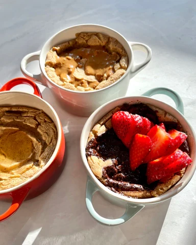 Image of Beauty-Boosting Vegan Baked Oats (3 Ways!)