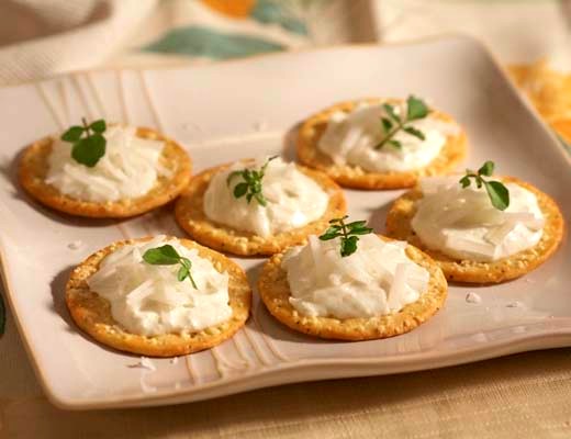Image of Cool and Creamy Daikon Spread