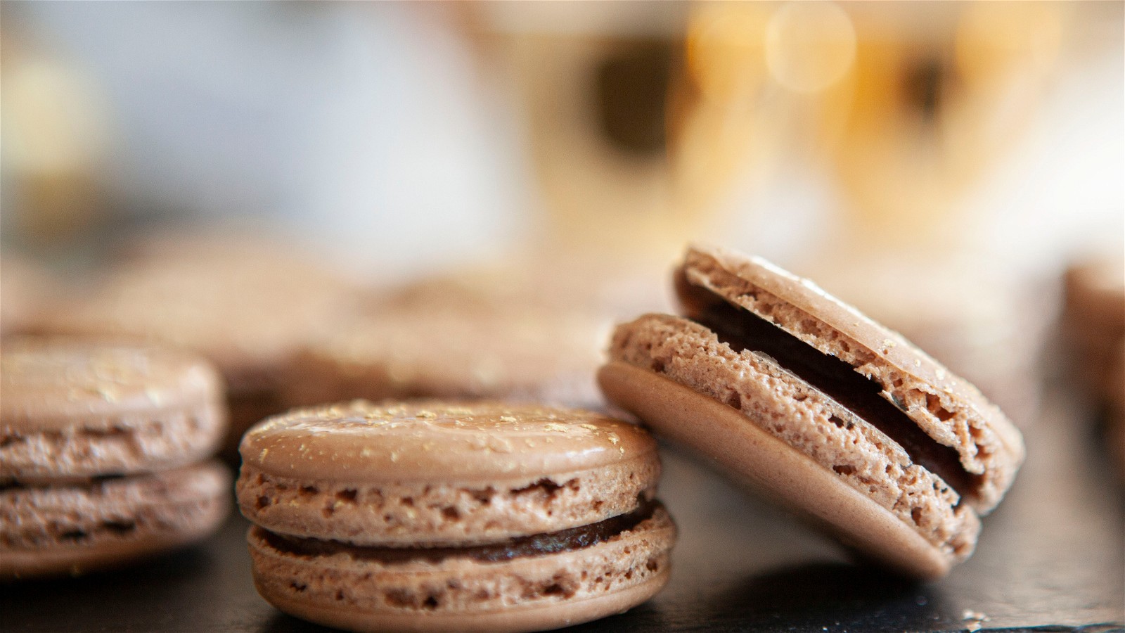 Image of CHOCOLATE NOIR MACARON AND GOLD DUST RECIPE