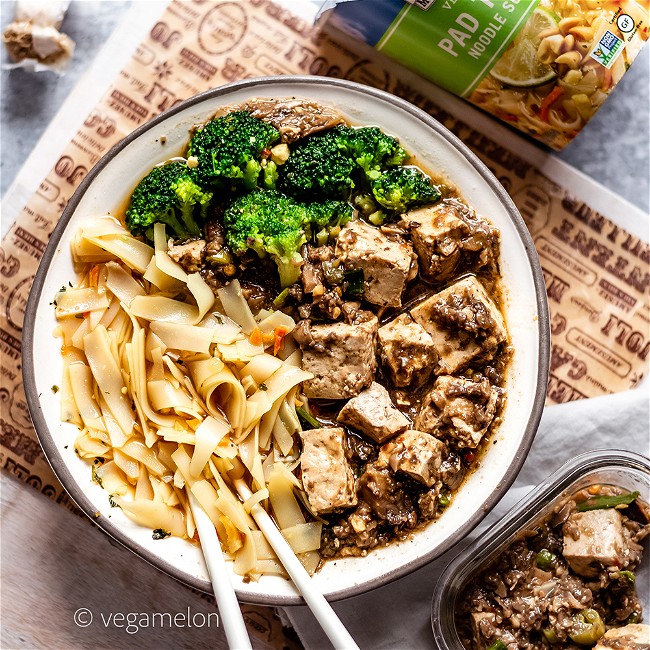 Image of Vegan Spicy Noodle Bowl by Lenny Wu @vegamelon