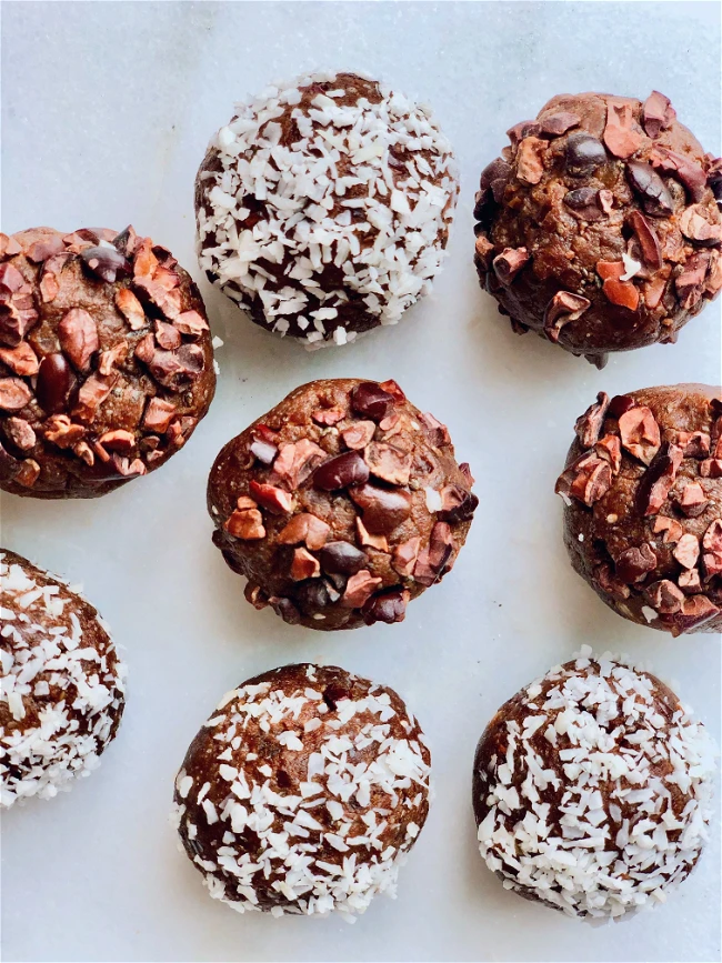 Image of Chocolate Superfood Beauty Energy Balls