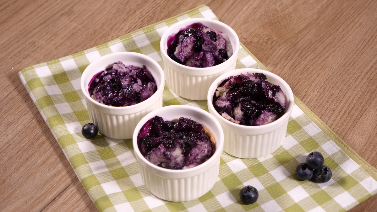 Air fryer Blueberry Grunt