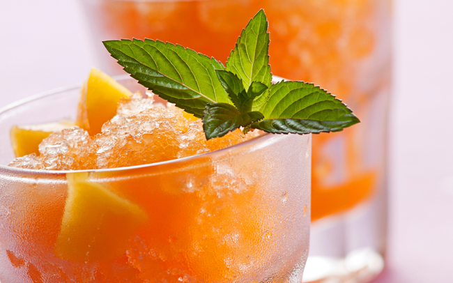 Image of Peach (Gin)ger Slush Cocktail